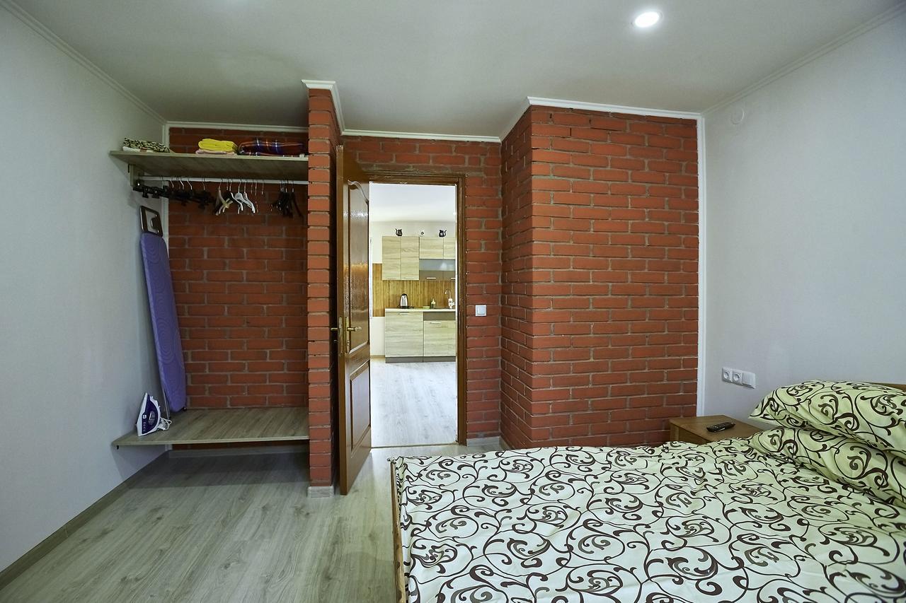 Private Apartments Truskavets Bagian luar foto