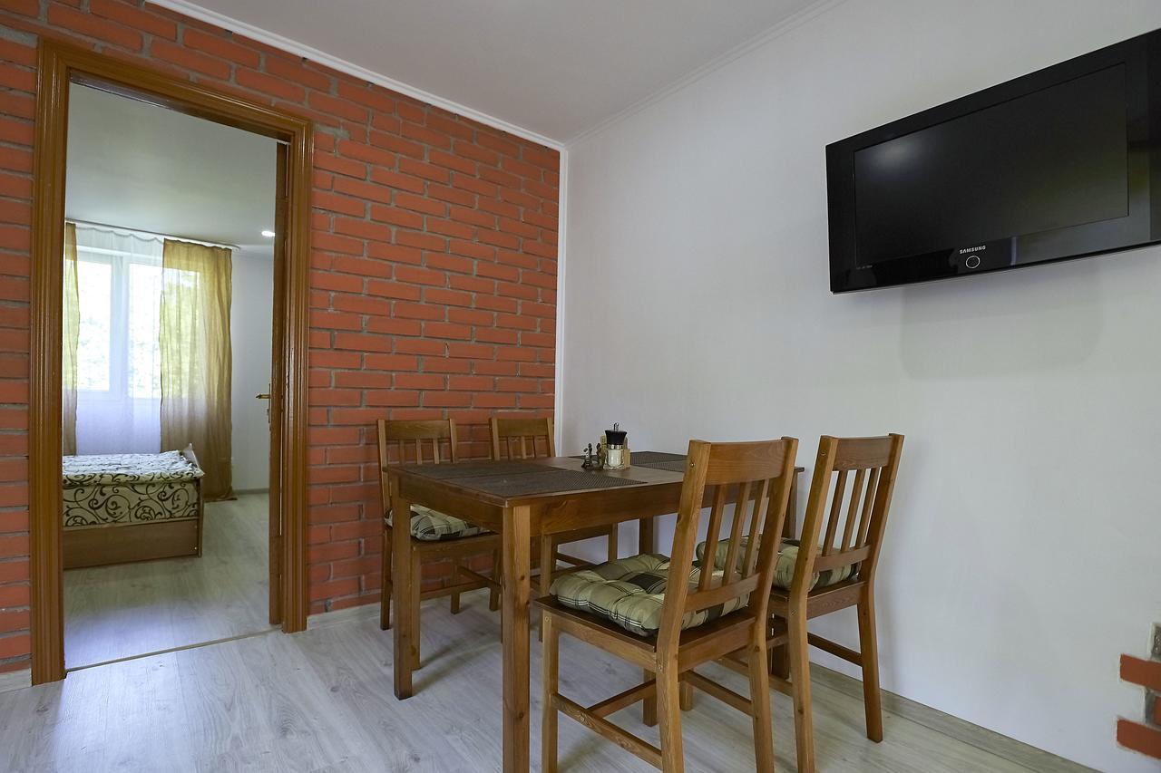 Private Apartments Truskavets Bagian luar foto