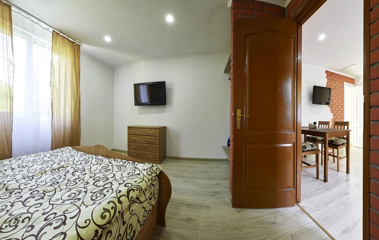 Private Apartments Truskavets Bagian luar foto